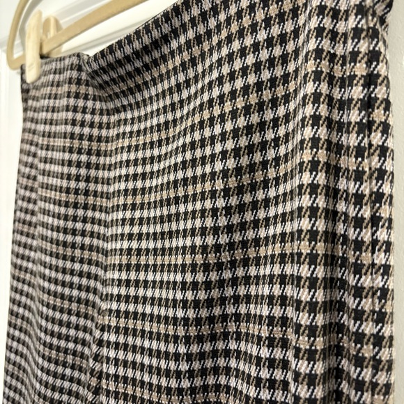 NWT American Eagle IT Knit Pull On High Waisted Kick Boot Houndstooth Pant - Picture 4 of 5